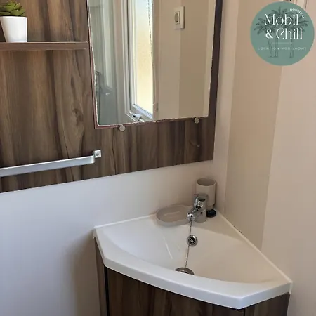 Mobilhome 6 Personnes Proche Sete & Montpellier Dans 4 Etoiles אתר קמפינג